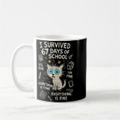 Cat I Survived 67 Days Of School Teachers Students コーヒーマグカップ (左)