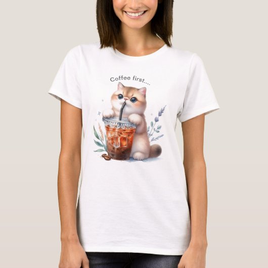 Cat & Iced Coffee T-Shirt – Cozy Café Style Tシャツ (正面)