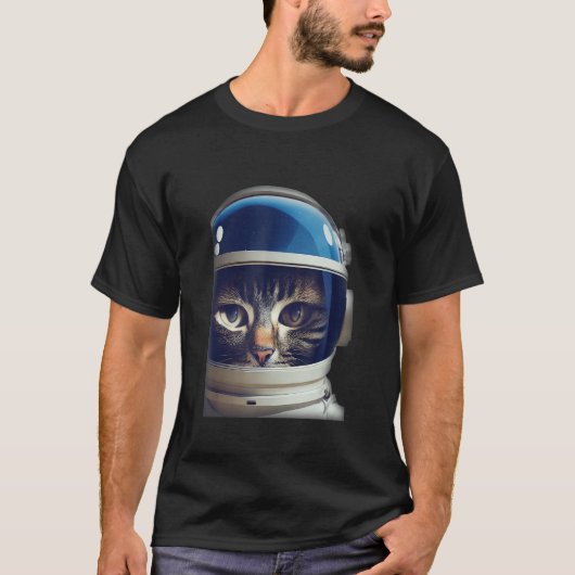 Cat In A Spacesuit With A Glass Helmet Floating In Tシャツ (正面)