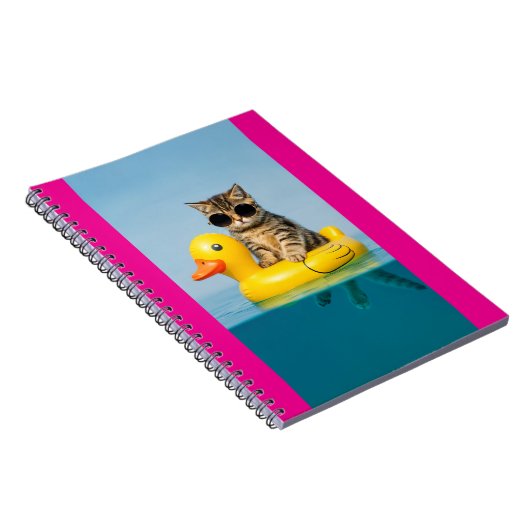 cat in float duck ノートブック (右側)