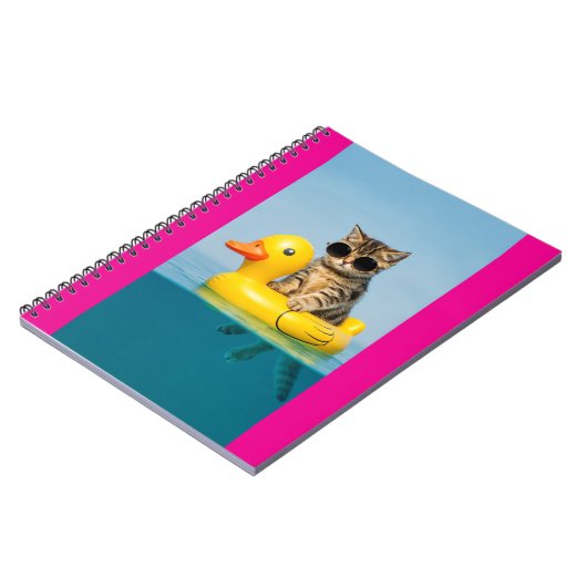 cat in float duck ノートブック (左側)