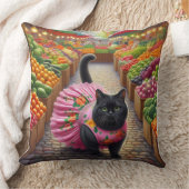 Cat in the fruits market  クッション (ブランケット)