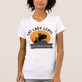 Cat Lady Level Expert Whisker Wrangler  Tシャツ (正面)