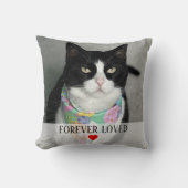 Cat Memorial Photo with Heartfelt Message on Back クッション (正面)