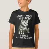 Cat Miniature Painter Battle Damage Funny Miniatur Tシャツ (正面)
