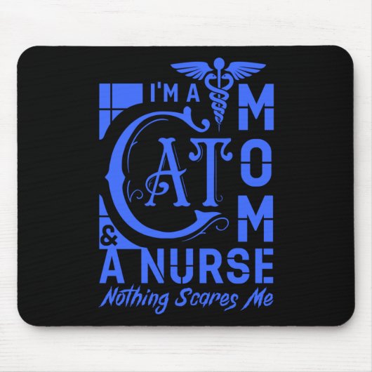 Cat Momナース-おもしろいナースや猫好き向けギフト マウスパッド (正面)