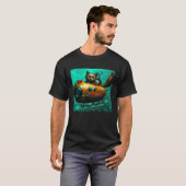 Cat on a submarine in water Unusual situation Tシャツ (正面フル)