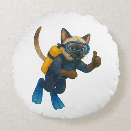 Cat scuba divers dive in the sea ラウンドクッション (正面)