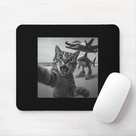 Cat Selfie Shark Crocodile Italian Brainrot Meme M マウスパッド (マウス)
