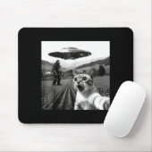 Cat Selfie With Alien Ufo Funny Cat Alien Bigfoot  マウスパッド (マウス)
