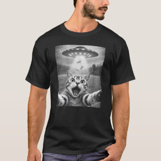 Cat Selfie with Alien UFO Funny Cat Aliens Tシャツ
