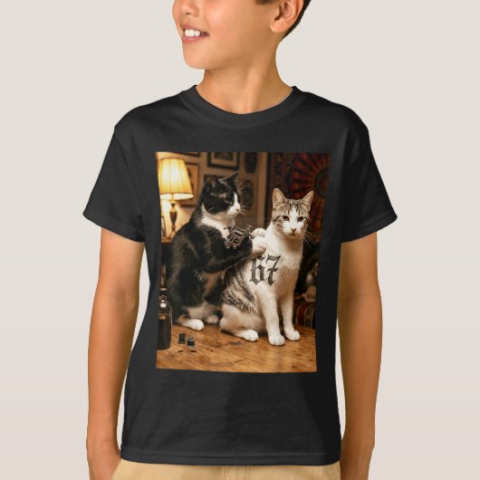 Cat Tattoo Artist 67 Six Seven Seis Siete Brain Ro Tシャツ (正面)