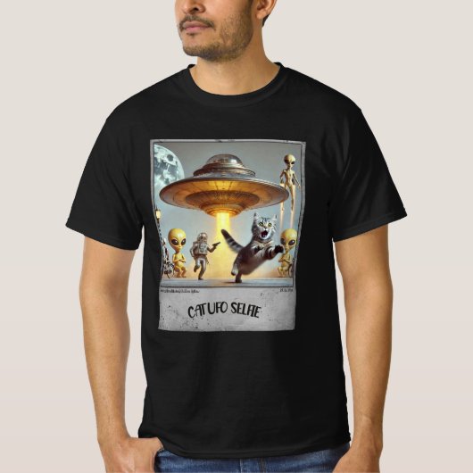 Cat UFO Selfie：怖い子猫（男Tシャツ） #01 Tシャツ (正面)