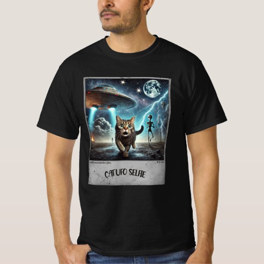 Cat UFO Selfie:怖い子猫(男Tシャツ) #12 Tシャツ (正面)