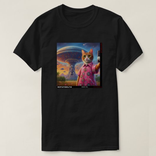Cat UFO Selfie: Gift From The Kitten #11 Tシャツ (デザイン正面)