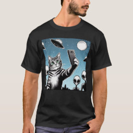 Cat UFO Selfie: Green Alien #10 Tシャツ