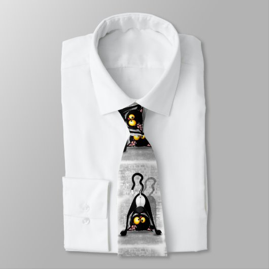 Cat Upside Down Funny Cartoon Character ネクタイ (タイ)