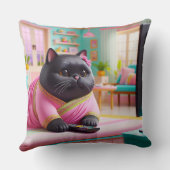 Cat watching TV in the living room クッション (裏面)