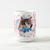 Cat with bow wishing Merry Christmas Mug コーヒーマグカップ (中央)
