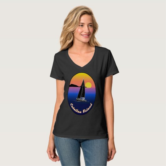 Catalina Island Sailing Printed On Front Tシャツ (正面フル)