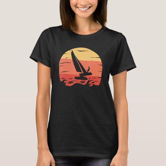 Catamaran Boat Sailing 1 Tシャツ (正面)