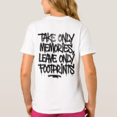 Catch Flights Not Feelings 虹色グラフィティ Tシャツ (裏面)