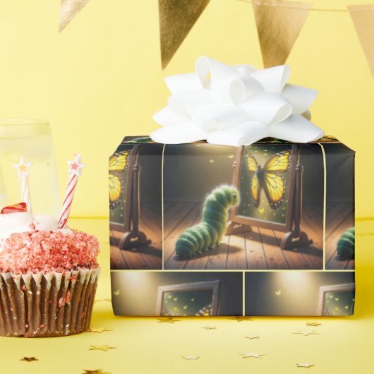 Caterpillar Looking At a Butterfly In a Mirror ラッピングペーパー (誕生日パーティー)