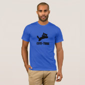 "CATI-TUDE Tシャツ - スタイリッシュで遊び心のある猫好きのためのアイテム (正面フル)
