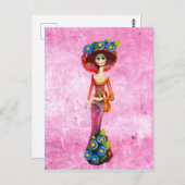 Catrina W/赤のドレスとピンク色の青い花を洗った ポストカード (正面/裏面)