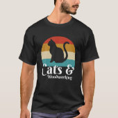 Cats And Woodworking Tシャツ (正面)