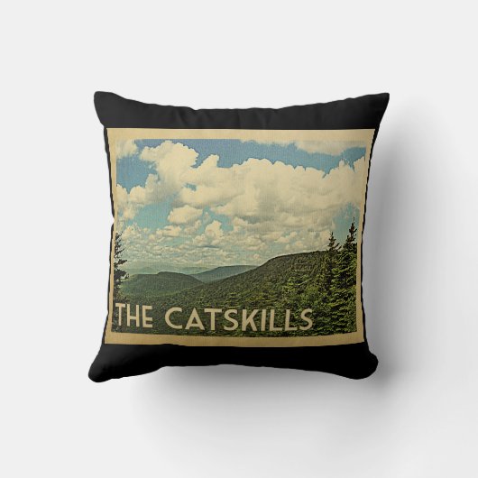 Catskillsニューヨークのヴィンテージ旅行 クッション (裏面)