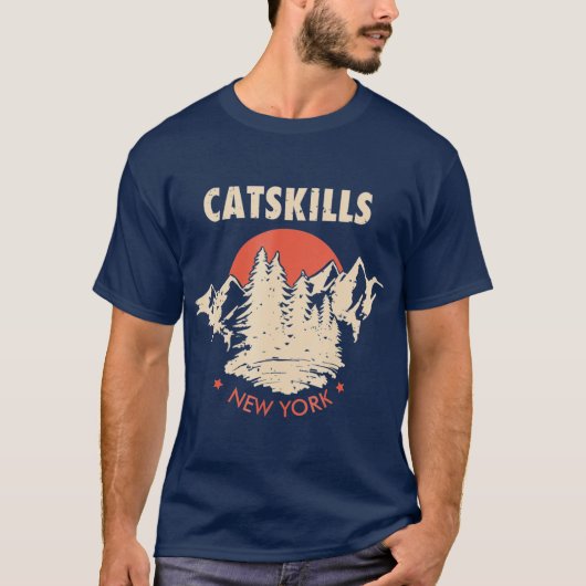 CatskillsニューヨークNYハイキング山脈 Tシャツ (正面)