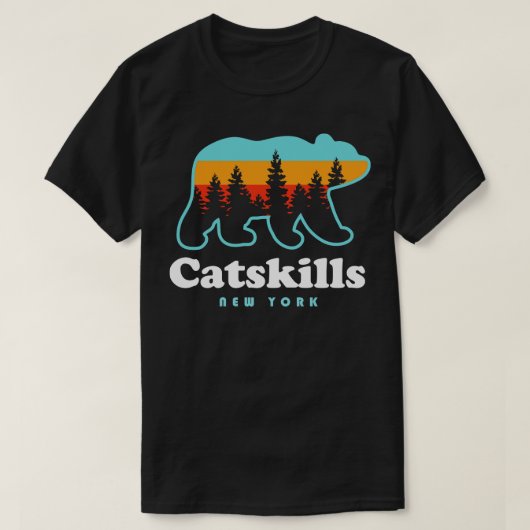 Catskills NYベアーキャンピングハイキングマウンテンズニューユア Tシャツ (デザイン正面)