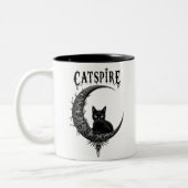 「CATSPIRE:ゴシック様式の月と猫のマグカップデザイン ツートーンマグカップ (左)