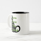 Caturday猫は世界のギフトを支配します ツートーンマグカップ (正面左)