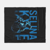 Catwoman Selina Kyle Motorcycle フリースブランケット (正面(横))