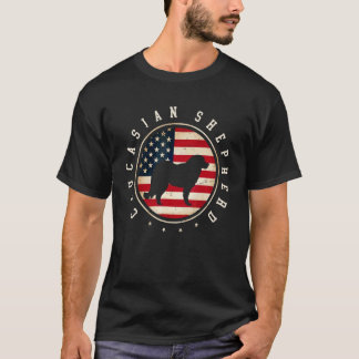 Caucasian Shepherd Usa Flag 4th July Dog Mom Dad Tシャツ