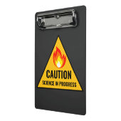 Caution Science in Progress ミニクリップボード (アングル2)