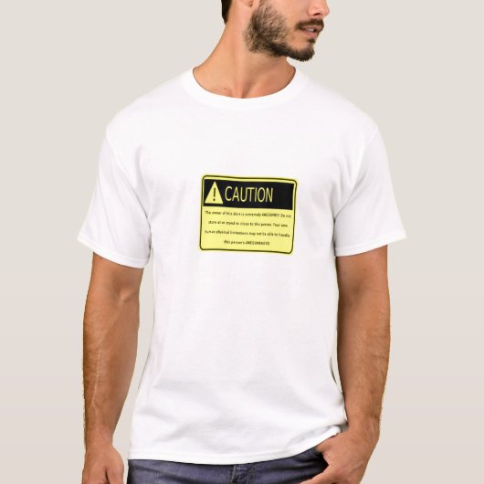 cautionawesome tシャツ (正面)