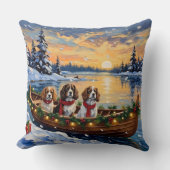 Cavalier King Charles Spaniel Christmas Boat クッション (正面)