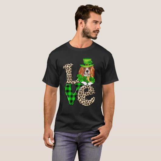 Cavalier King Charles Spaniel St. Patricks Day Fun Tシャツ (正面フル)
