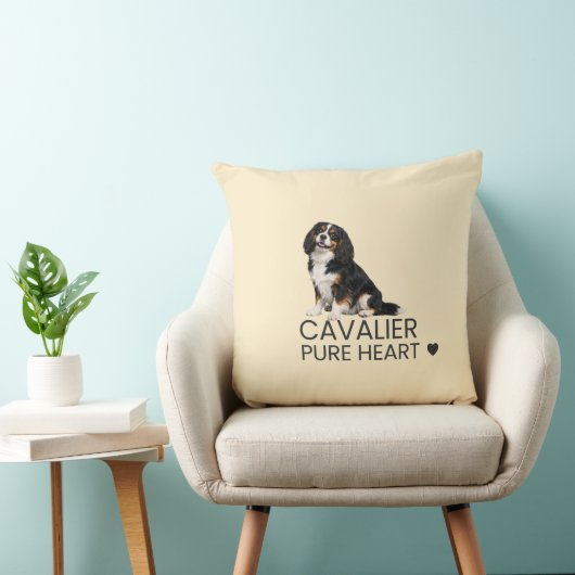 Cavalier – Pure Heart Throw Pillow クッション (椅子)