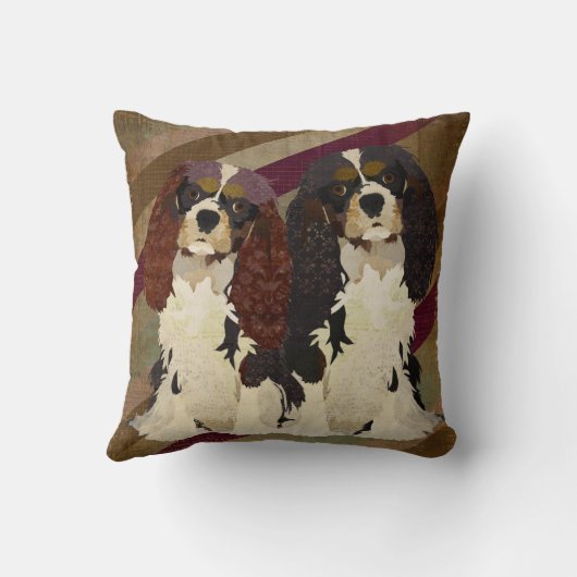 Cavalier Spaniels Retro Pillow王 クッション (裏面)