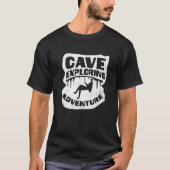Cave Exploring Adventure Caving Spelunking Spelolo Tシャツ (正面)