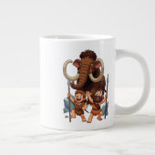 Caveman Dad and Son Mammoth Hunt ジャンボコーヒーマグカップ (右)