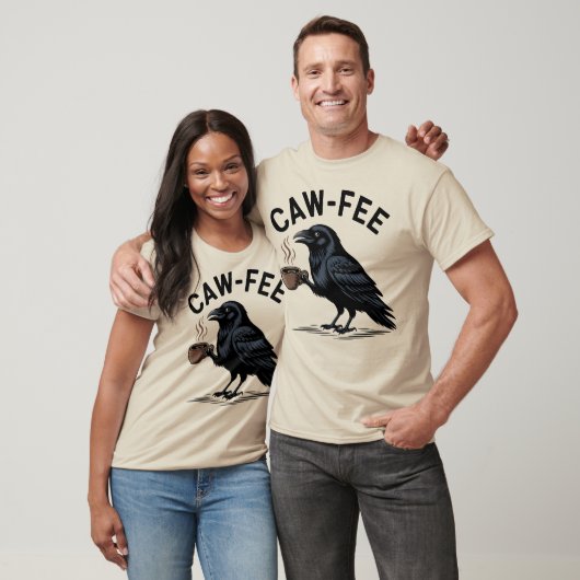 Cawfee Raven Drinking Coffee Pun Tシャツ (ユニセックス)