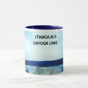 CAYUGA湖、ITHACA、ニューヨークのマグ マグカップ