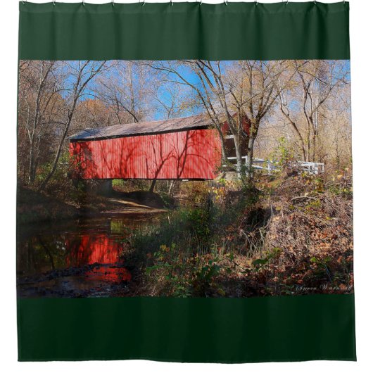 Cedar Creekの屋根付橋、ミズーリ シャワーカーテン (正面)