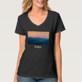 Cedar Rapids Iowa Mountain sunset hometown Tシャツ (正面)
