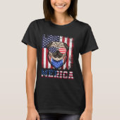 Celebrate July 4th in Style with American Pug Tシャツ (正面)